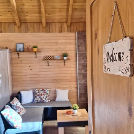 Brvnara Bata - Vikendica Na Drini Lipnicki Sor