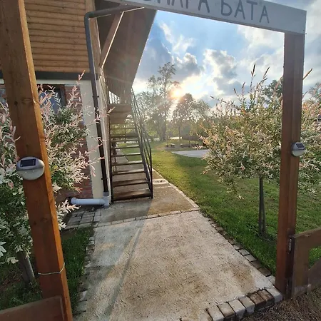 Brvnara Bata - Vikendica Na Drini Lipnicki Sor