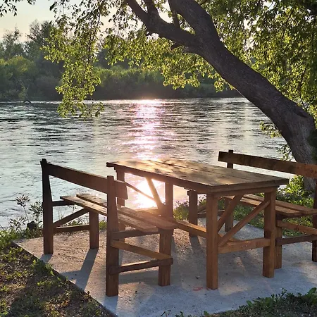 بيت للعطل Brvnara Bata - Vikendica Na Drini *