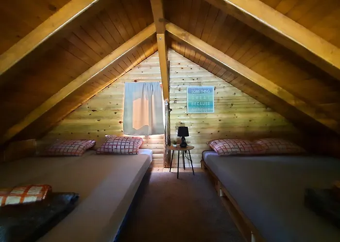 Brvnara Bata - Vikendica Na Drini